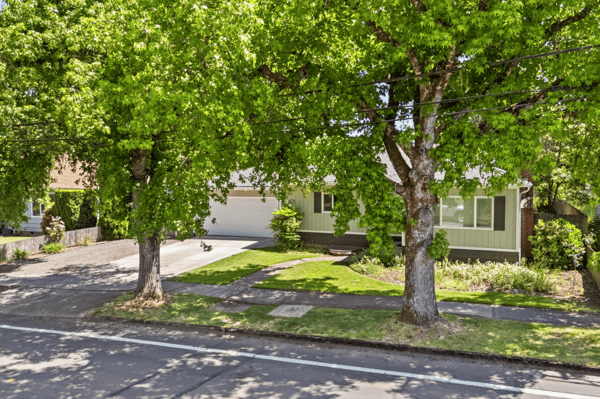 837 NW 10th St, Corvallis, OR