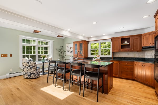 60 Tidewater Farm Road, Greenland, NH