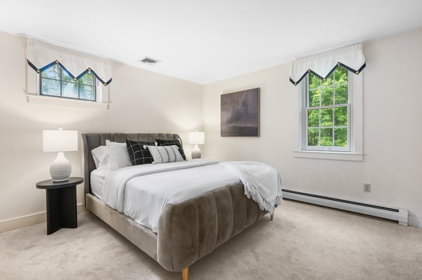 60 Tidewater Farm Road, Greenland, NH
