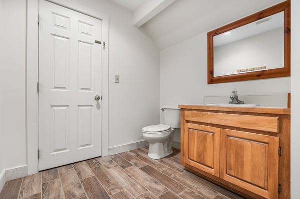 60 Tidewater Farm Road, Greenland, NH