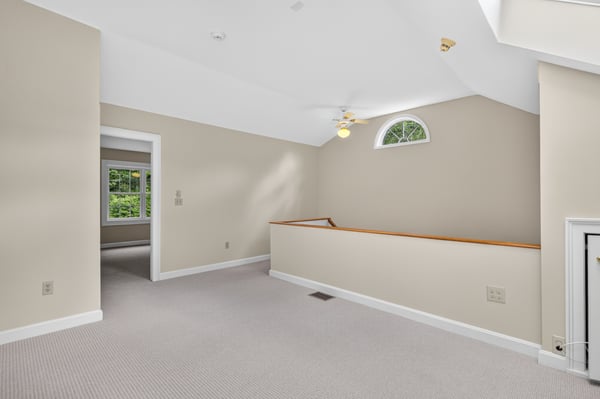 1 Peninsula Dr, 1, Stratham, NH