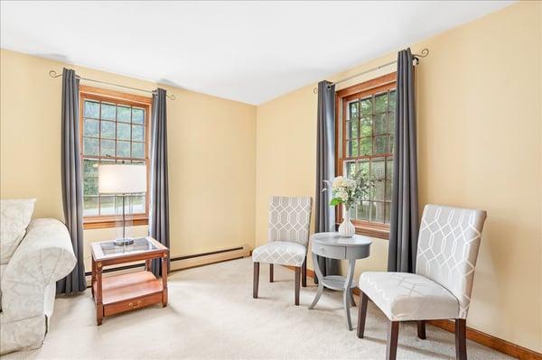 4 Lawson Farm Road, Londonderry, NH
