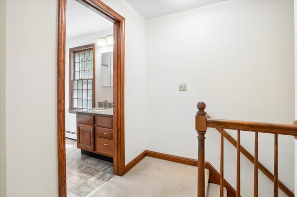 4 Lawson Farm Road, Londonderry, NH