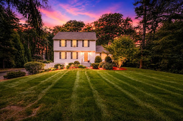 4 Lawson Farm Road, Londonderry, NH
