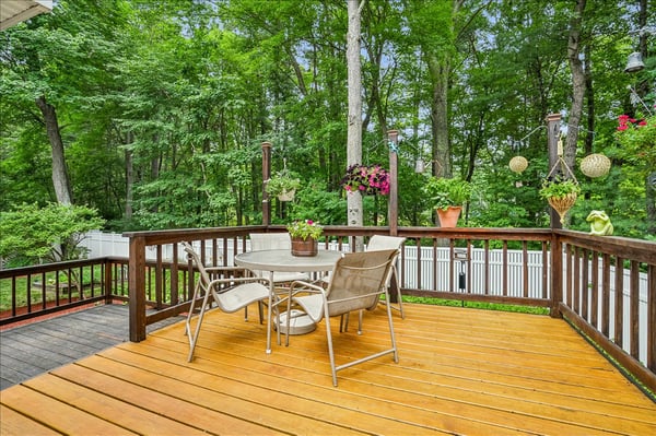 4 Lawson Farm Road, Londonderry, NH