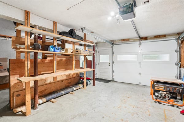 4 Lawson Farm Road, Londonderry, NH