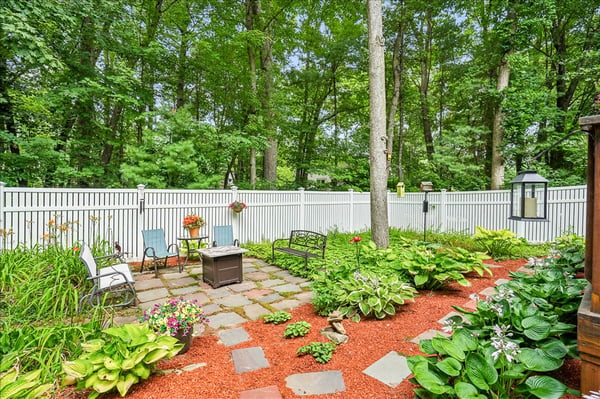 4 Lawson Farm Road, Londonderry, NH