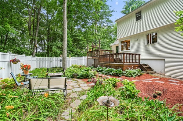 4 Lawson Farm Road, Londonderry, NH