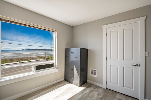 8045 Birch Bay Dr, Birch Bay, WA