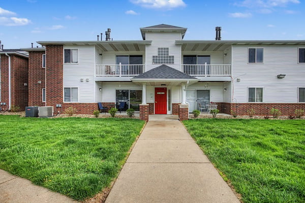 914 Carom Circle, 158, Mason, MI
