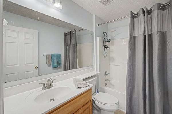 914 Carom Circle, 158, Mason, MI
