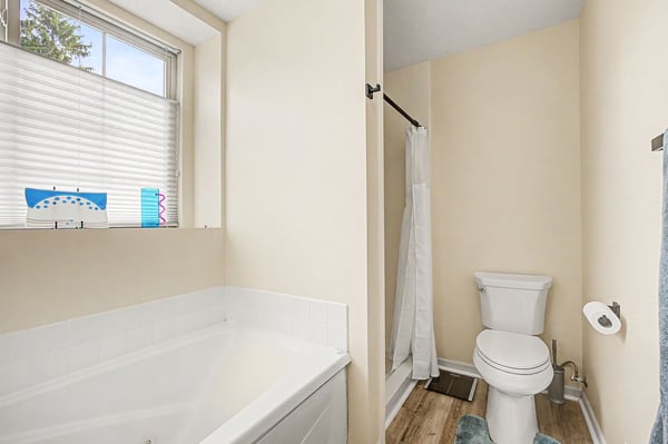 16600 La Fleur Drive, 13, East Lansing, MI