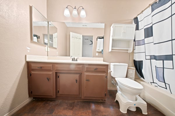 16768 Monterey Ave, North Edwards, CA