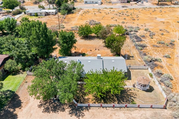 16768 Monterey Ave, North Edwards, CA