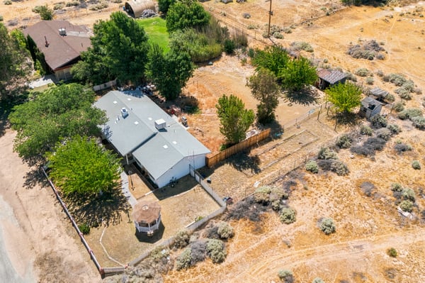 16768 Monterey Ave, North Edwards, CA