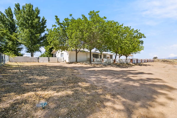 16768 Monterey Ave, North Edwards, CA