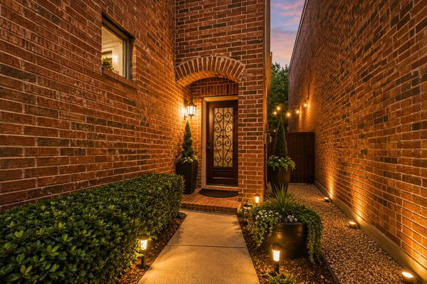 250 Churchill Loop, Grapevine, TX