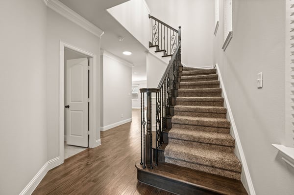 250 Churchill Loop, Grapevine, TX