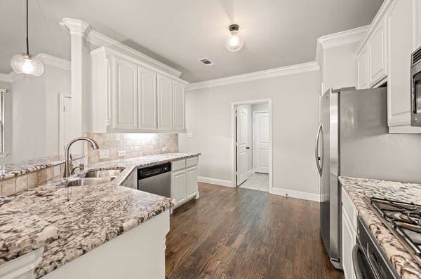 250 Churchill Loop, Grapevine, TX