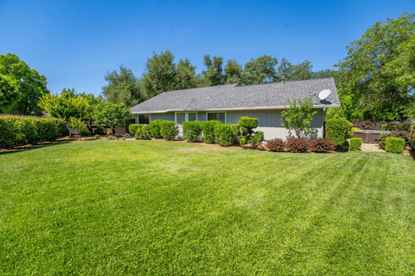 2364 La Madre Court, Redding, CA
