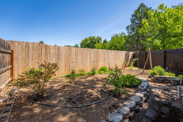 2364 La Madre Court, Redding, CA