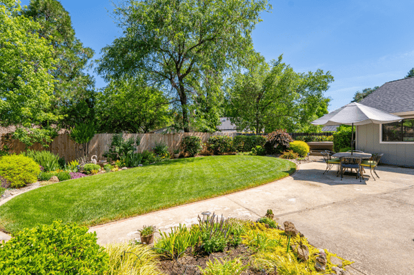 2364 La Madre Court, Redding, CA
