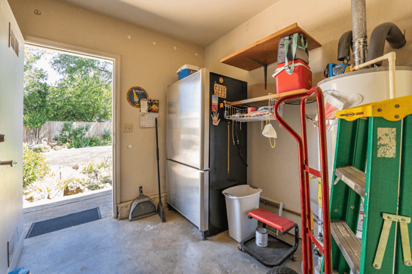 2364 La Madre Court, Redding, CA