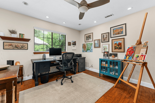 2364 La Madre Court, Redding, CA