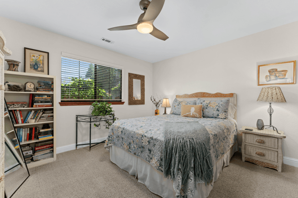2364 La Madre Court, Redding, CA