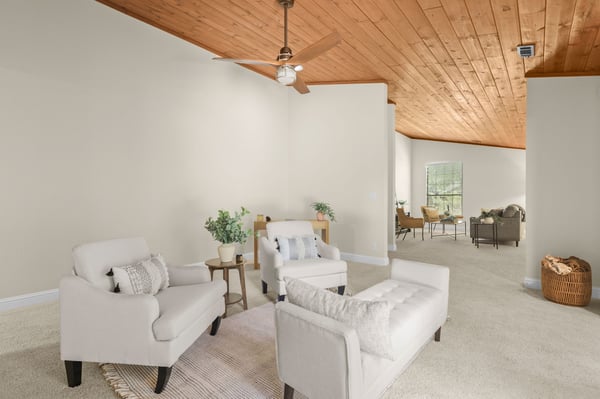 2364 La Madre Court, Redding, CA