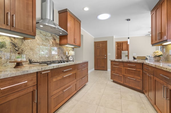 2364 La Madre Court, Redding, CA