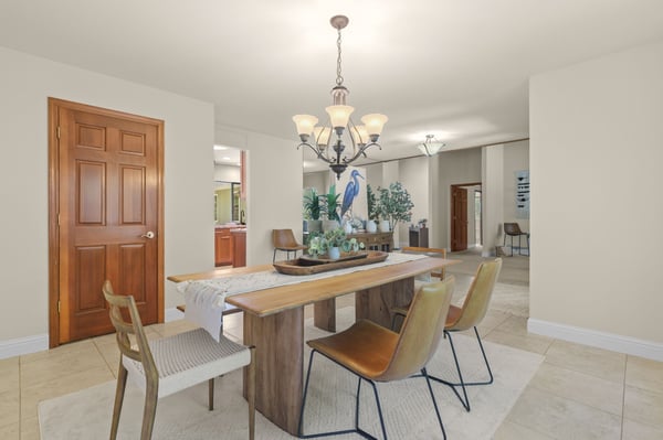 2364 La Madre Court, Redding, CA