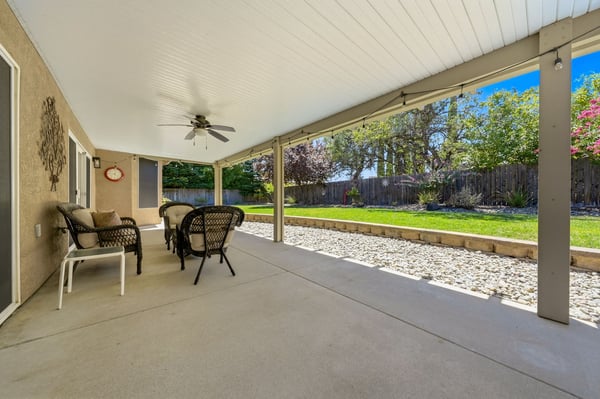 2440 Crescent Moon Court, Redding, CA
