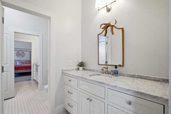 740 Edgefield Rd, Fort Worth, TX