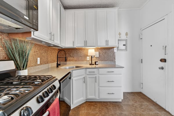 133 Madison St, #4L, Hoboken, NJ