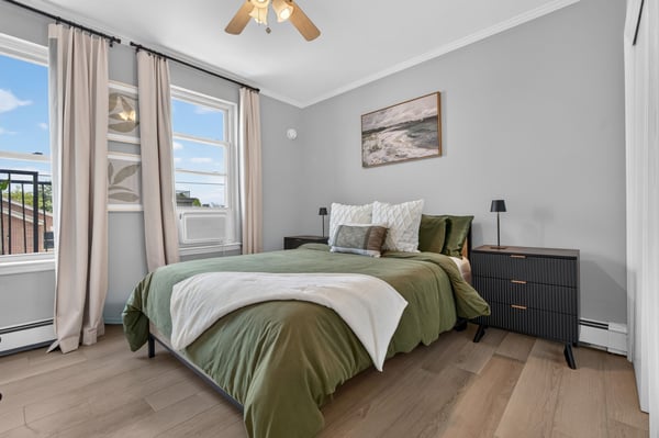 231 Griffith St, Unit F, Jersey City, NJ
