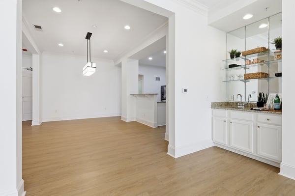 Wet Bar/ Living Room/ Dining Room