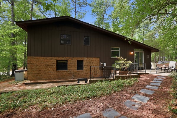 1904 Overland Drive, Chapel Hill, NC