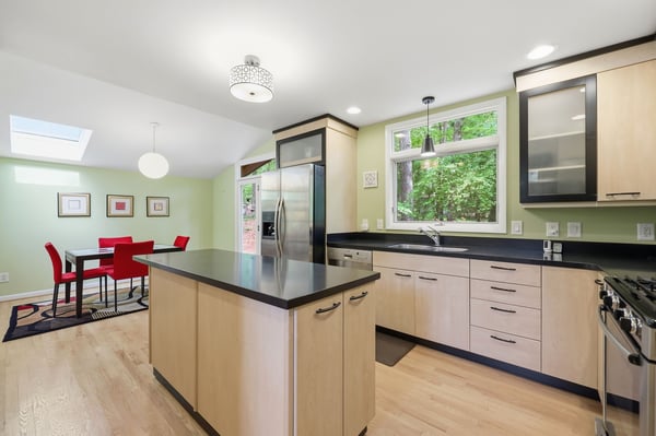 1904 Overland Drive, Chapel Hill, NC