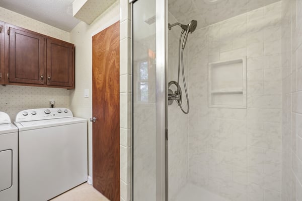 1904 Overland Drive, Chapel Hill, NC