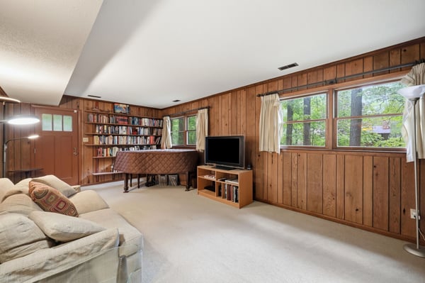 1904 Overland Drive, Chapel Hill, NC
