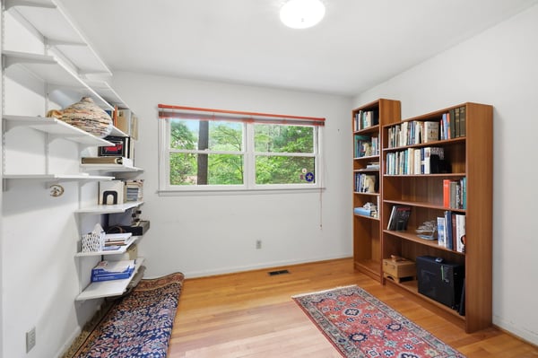 1904 Overland Drive, Chapel Hill, NC