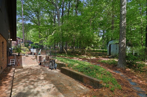 1904 Overland Drive, Chapel Hill, NC