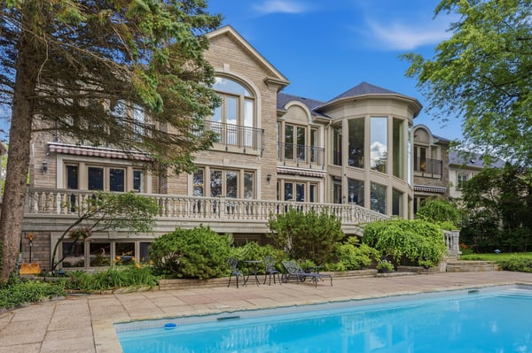 32 Arjay Crescent, Toronto, ON