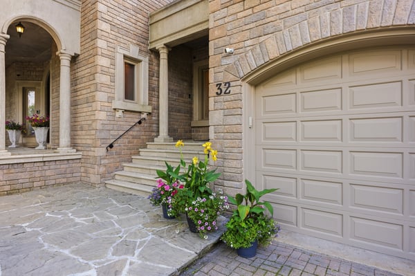 32 Arjay Crescent, Toronto, ON