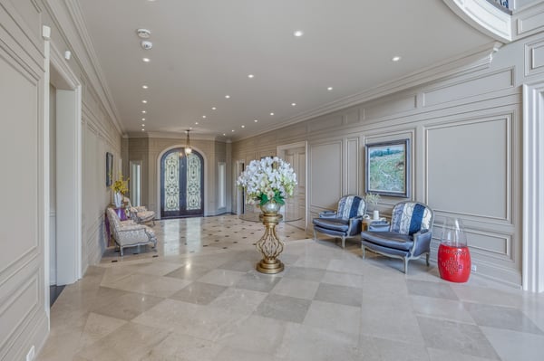 32 Arjay Crescent, Toronto, ON