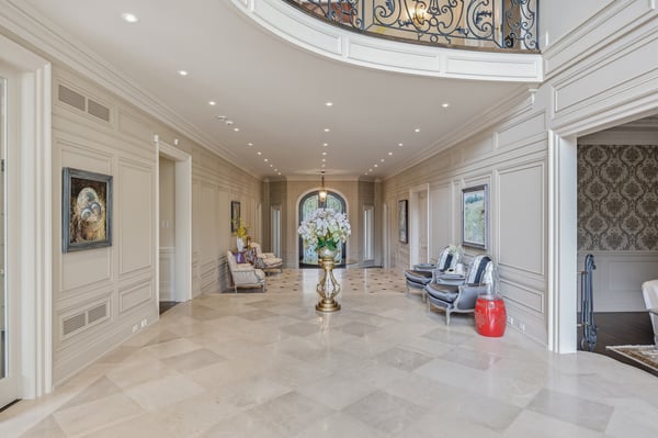 32 Arjay Crescent, Toronto, ON