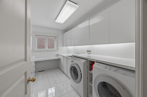 32 Arjay Crescent, Toronto, ON