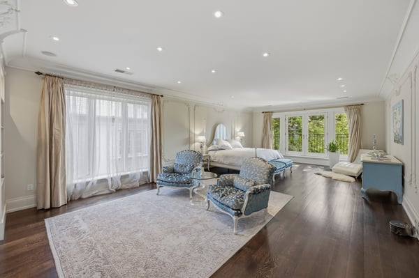 32 Arjay Crescent, Toronto, ON