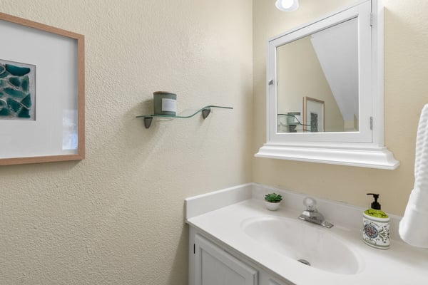 2573 Valerie Ct, Santa Cruz, CA